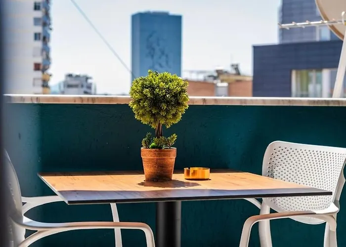 公寓 Zoe At Center *